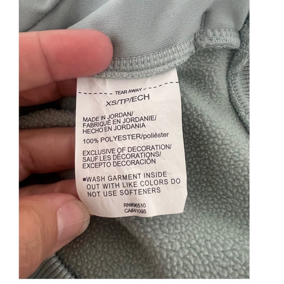 UA Hoodie - Picture 3 of 6